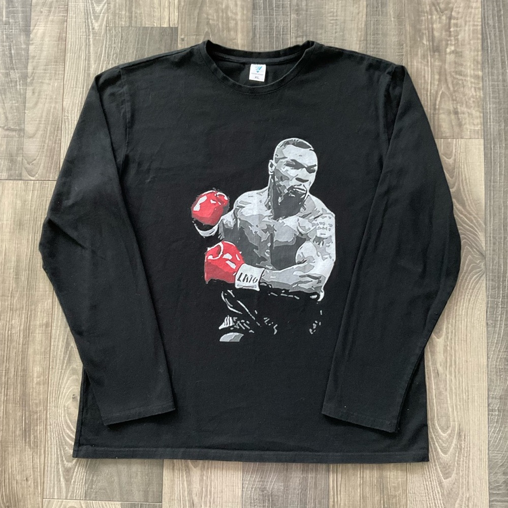 Mike Tyson KNOCK OUT Tee Youth XL Black Red Gloves Long Sleeve AGary & Acy